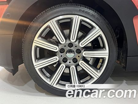 MINI CLUBMAN 2023, фото 5