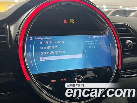 MINI CLUBMAN 2023, фото 20