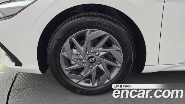 Hyundai Elantra 2026, фото 5