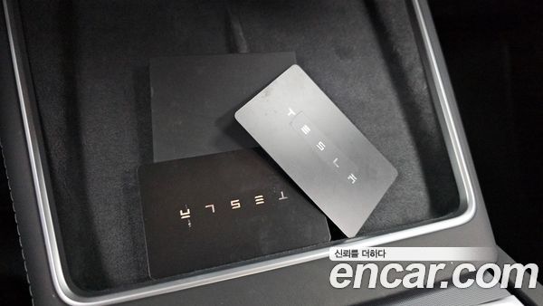 Tesla Model Y 2026, фото 30