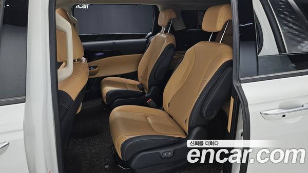 Kia Carnival 2023, фото 18