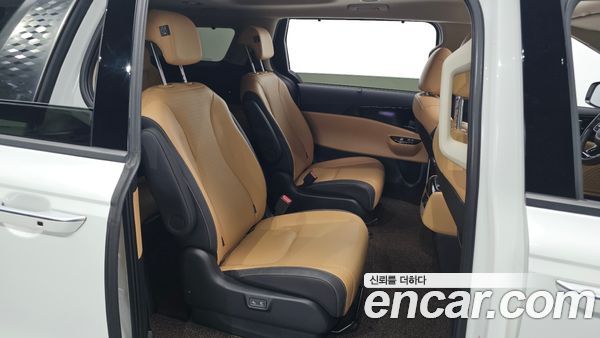 Kia Carnival 2023, фото 16