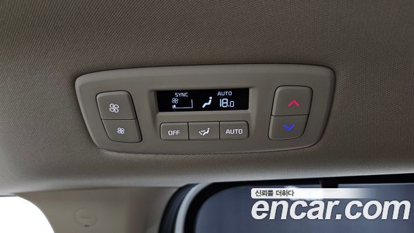 Kia Carnival 2023, фото 30