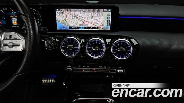 Mercedes-Benz A-Class 2021, фото 19