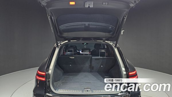 Genesis GV70 2025, фото 26