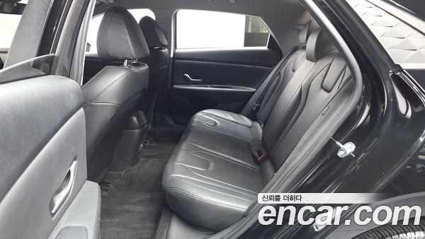 Hyundai Elantra 2024, фото 15