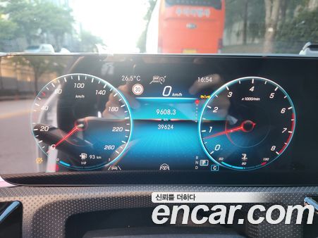 Mercedes-Benz CLA 2023, фото 14