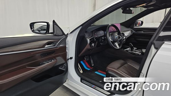 BMW Gran Turismo 2021, фото 13