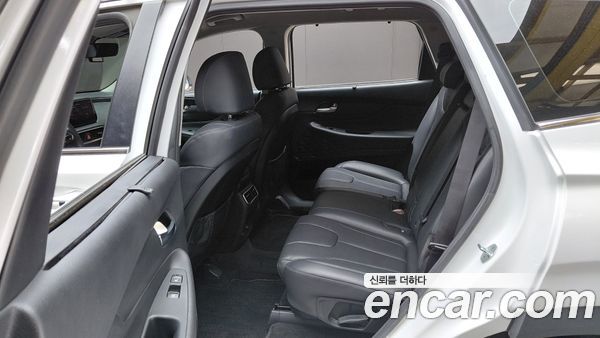 Hyundai Santa Fe 2022, фото 16