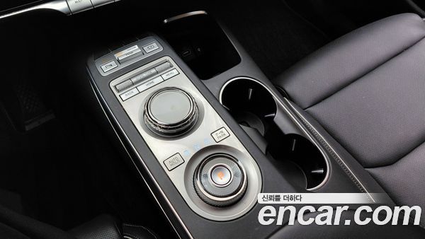 Genesis GV70 2023, фото 12