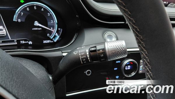 Genesis GV70 2023, фото 30
