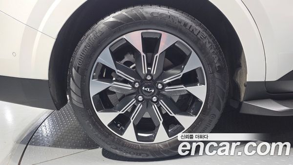 Kia Carnival 2023, фото 5