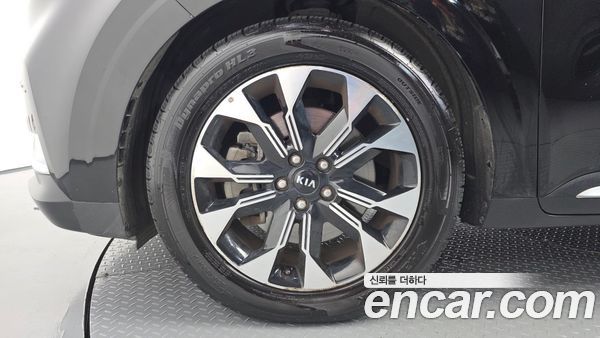 Kia Carnival 2021, фото 4