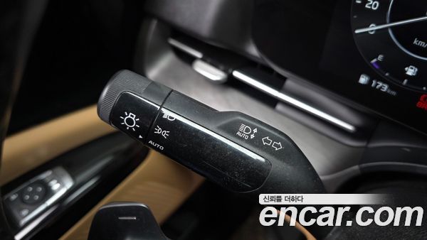 Kia Carnival 2021, фото 28