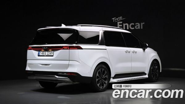 Kia Carnival 2023, фото 2