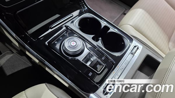 Kia Carnival 2023, фото 9