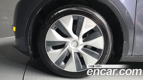 Tesla Model Y 2021, фото 5