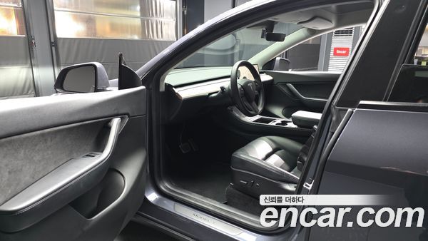 Tesla Model Y 2021, фото 10