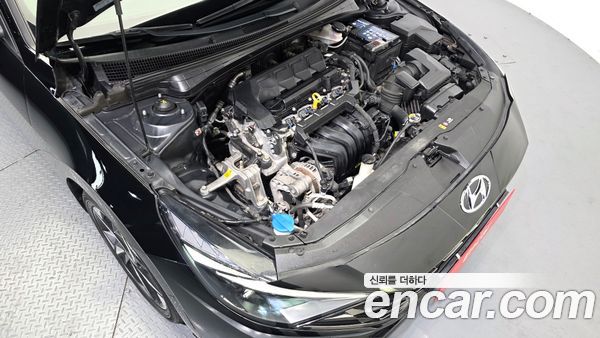 Hyundai Elantra 2021, фото 6