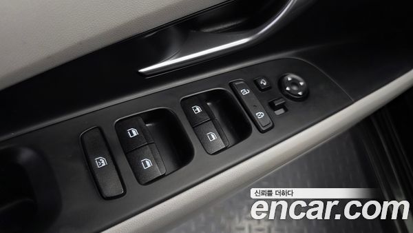 Hyundai Elantra 2021, фото 30