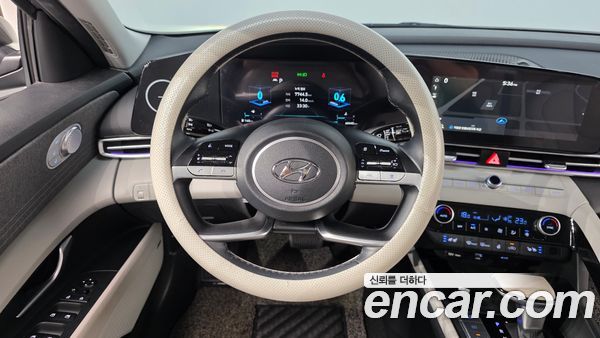 Hyundai Elantra 2022, фото 19