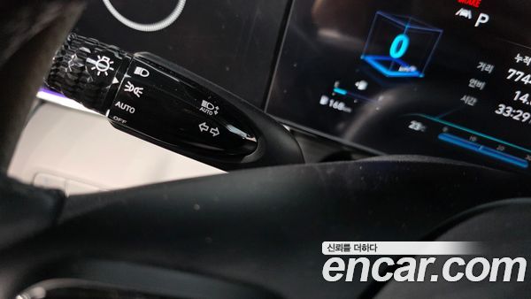 Hyundai Elantra 2022, фото 27