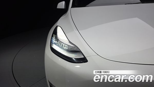 Tesla Model Y 2021, фото 8
