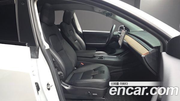 Tesla Model Y 2021, фото 16