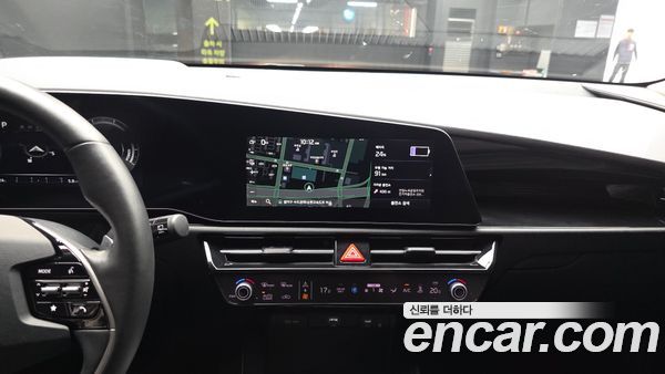 Kia Niro 2023, фото 20