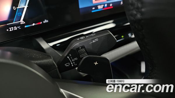 BMW 5 Series 2024, фото 30