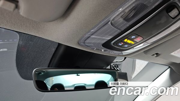 Hyundai Elantra 2024, фото 18