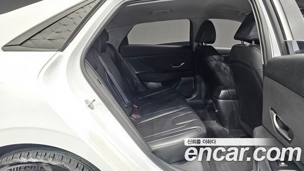 Hyundai Elantra 2024, фото 19