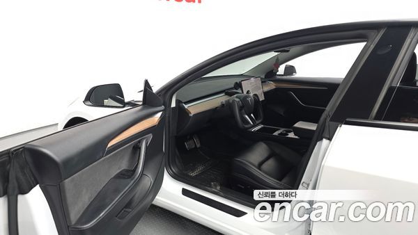 Tesla Model 3 2021, фото 10