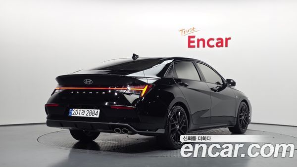 Hyundai Elantra 2024, фото 2
