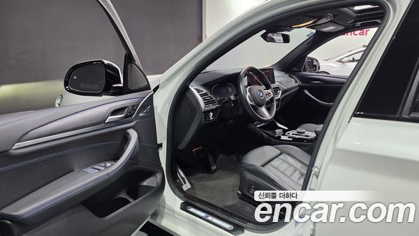 BMW iX3 2023, фото 13