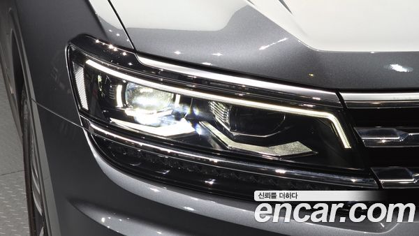 Volkswagen Tiguan 2020, фото 8