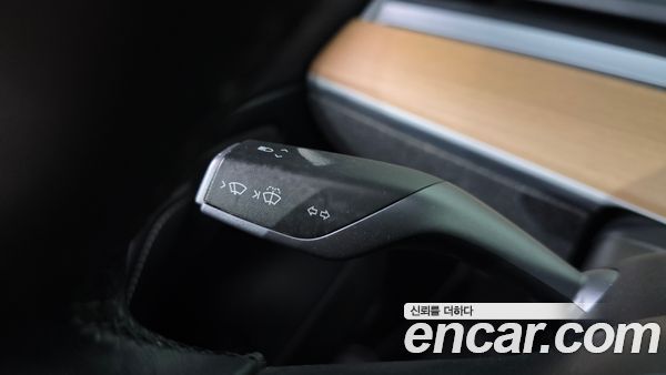 Tesla Model 3 2020, фото 28