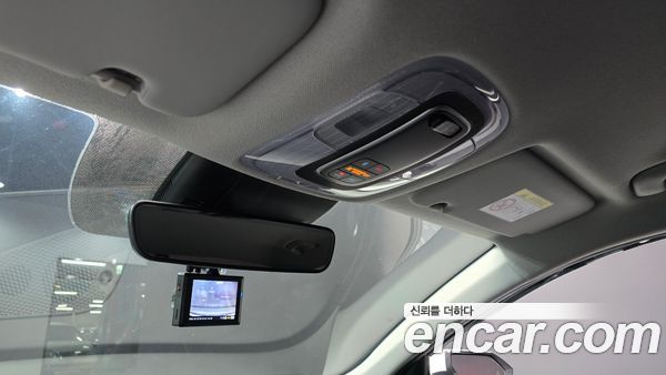 Hyundai Elantra 2021, фото 29