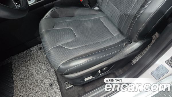 Hyundai Elantra 2021, фото 30