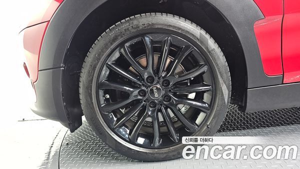 MINI CLUBMAN 2023, фото 4