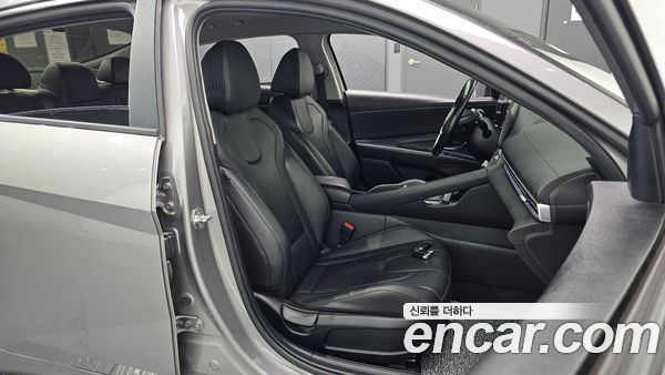 Hyundai Elantra 2021, фото 12