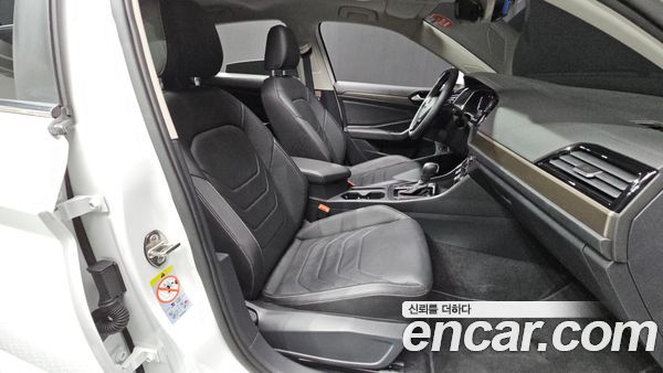 Volkswagen Jetta 2021, фото 16