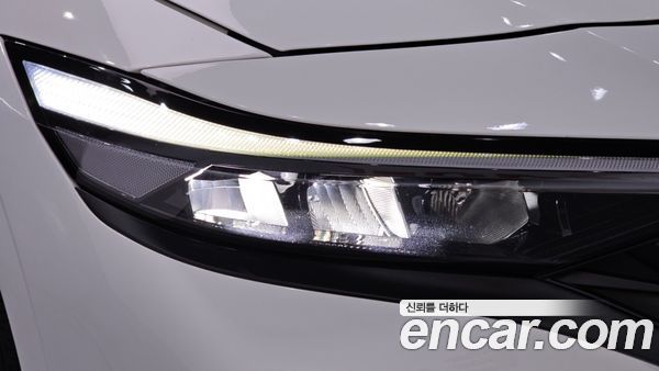 Hyundai Elantra 2025, фото 7