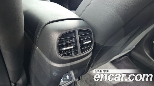 Hyundai Elantra 2025, фото 30