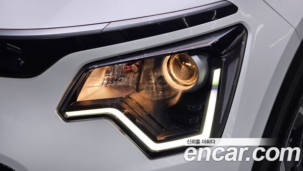 Kia Niro 2023, фото 8