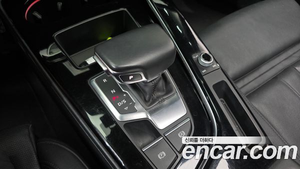 Audi A4 2020, фото 9