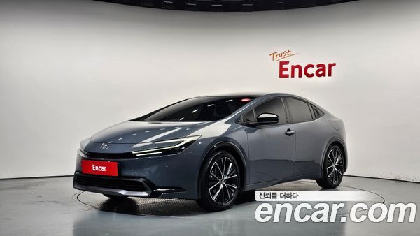 Toyota Prius 2024