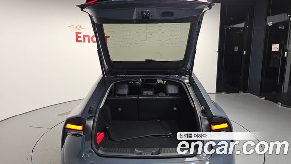 Toyota Prius 2024, фото 26