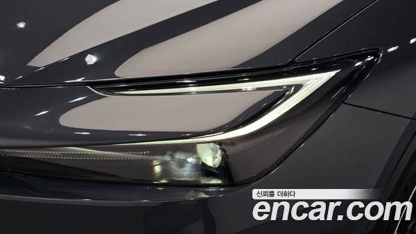 Toyota Prius 2024, фото 8