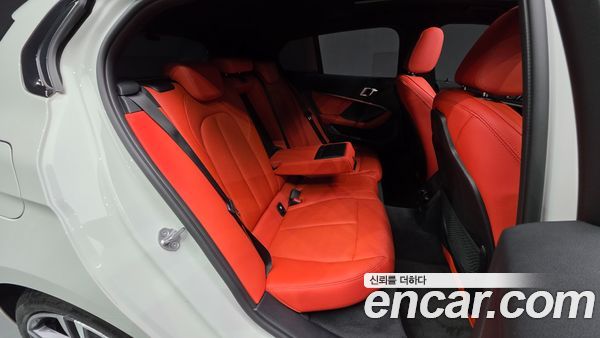 BMW 1 Series 2021, фото 30